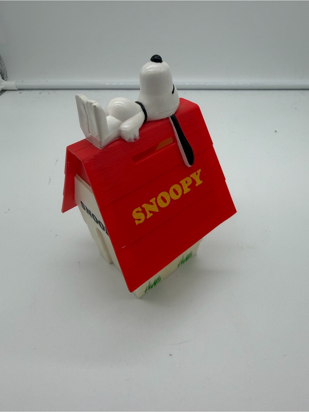 Snoopy Red Doghouse Coin Bank - Classic Peanuts Plush Figure